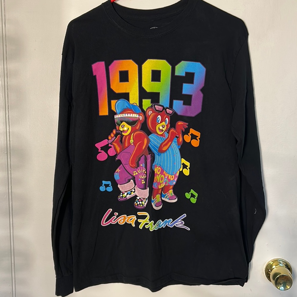 Fun black Lisa Frank shirt w rainbow writing & musical bears!